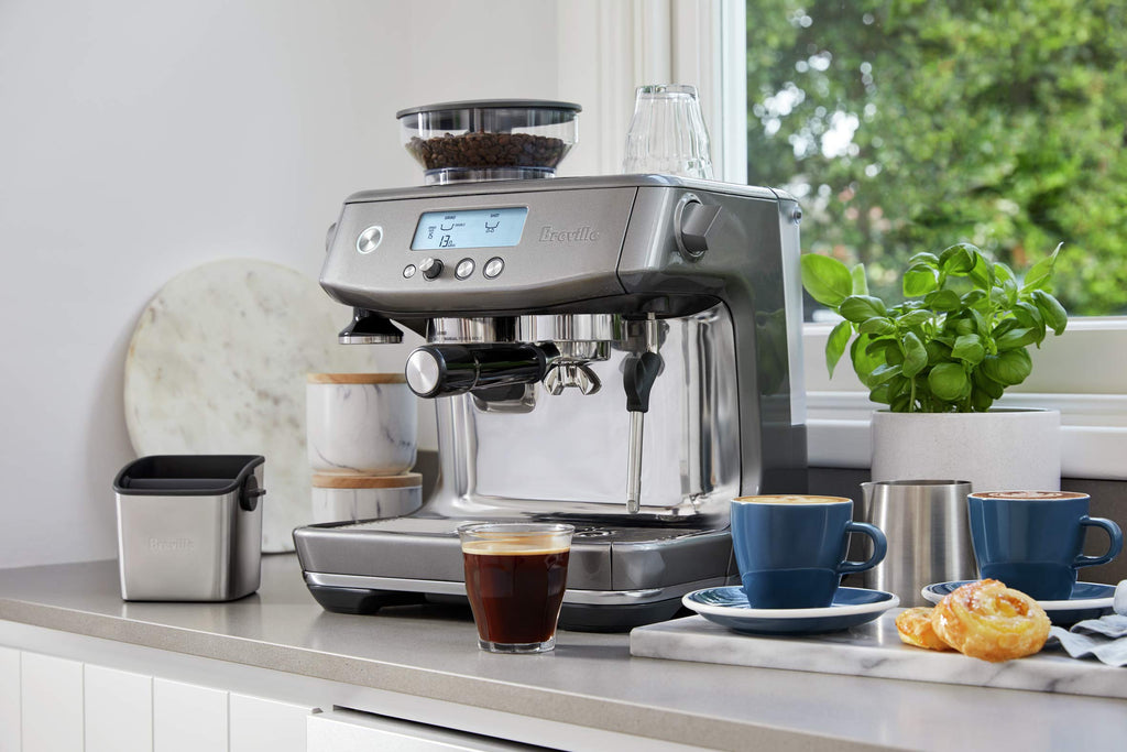 Breville Barista Pro BES878BSS Espresso Machine with Grinder & ThermoJet, Brushed Stainless Steel