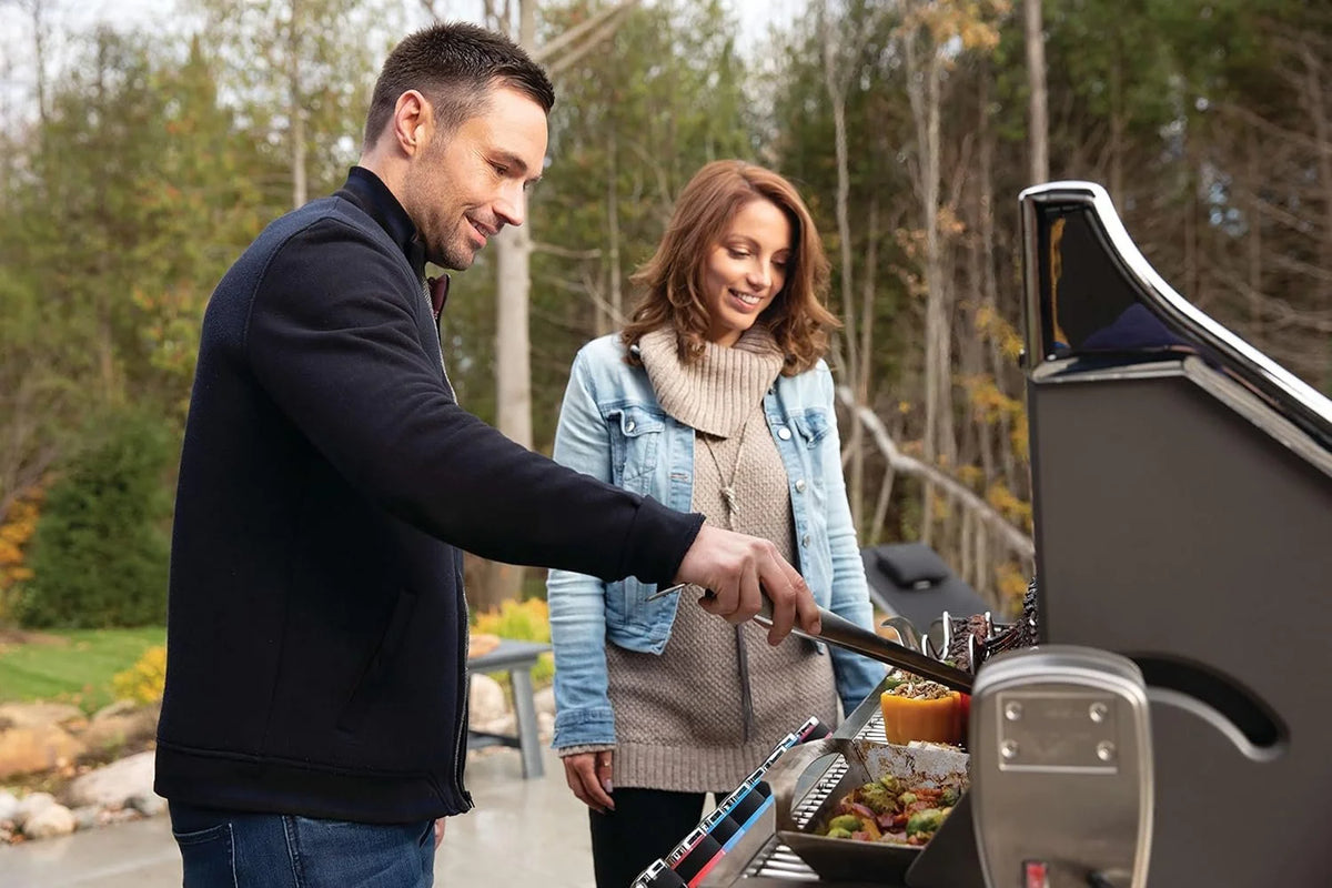 Napoleon Prestige 665 5-Burner Propane Grills - image 3
